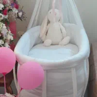گهواره نوزاد در حد نو