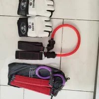 کش پا و دستکش تکواندو