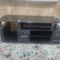 میز تلوزیون شیشه ای