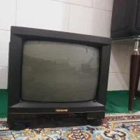تلویزیون ناسیونال۱۴ اینج