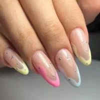 خدمات تخصصی‌ ناخن، احیای مو و مژه