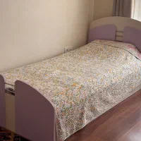 تخت و کمد و میز تحریر نوجوان