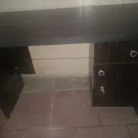 میز تحریر با دو تا فایل سه طبقه