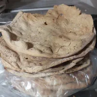 نان خشک دامی بسیار تمیز