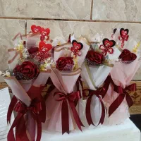 دسته گل روبانی درجه یک کادو و هدیه