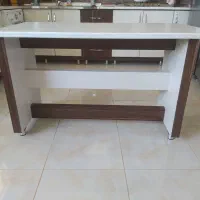 میز  ام‌دی‌اف در حد نو