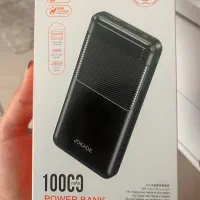 پاوربانک و دو سیم شارژر