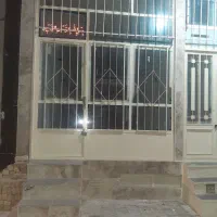 مغازه۵۰متری