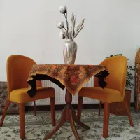 فروش صندلی چوبی میزبان