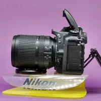 دوربین حرفه ای Nikon D7500 با لنز 18-140 در حد آک