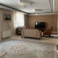 آپارتمان ۸۱ متری تختی