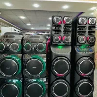 اسپیکرر دنیایی از زیبای و رقص نور