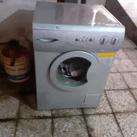 ماشین لباس شویی  ۵ کلیسای  خشکن