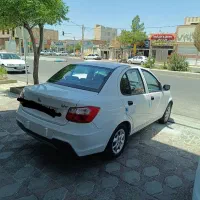 ساینا مدل 1402بسیار سالم خیلی تمییز کارمندی بیمه ب