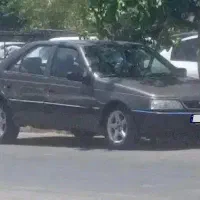 پژو 2000