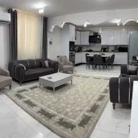 خانم جهت آشپزی و نظافت
