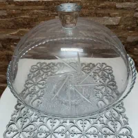 کیک خوری پایه دار