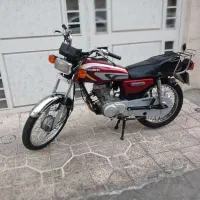 هوندا ۱۲۵ مدل ۸۸ پلمپ تمیز درحد مدارک کامل اماده