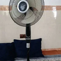 پنکه ایستاده