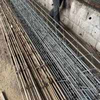 نیروی کار درکارگاه بلوک و تیرچه و مصالح ساختمانی