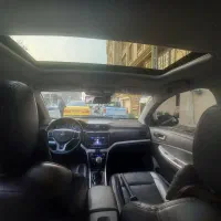 شاهین۴۰۲،سانروف،بی رنگ.فوری
