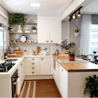 استخدام نیروی خانم جهت انجام‌ تمام‌ کارهای منزل