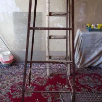 چهارپایه محکم
