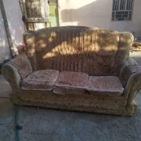 مبل سه نفره