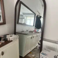 آینه چوبی ایستاده