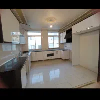 آپارتمان ۷۰ متری خوش نقشه تهران ، تسلیحات