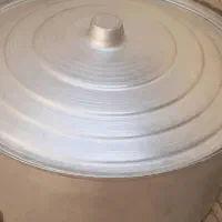 قابلمه و سبزی خورد کن