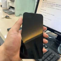 آیفون ۱۵ پرومکس لاکاغذی