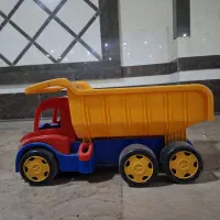 کامیون و لودر اسباب بازی