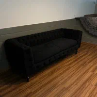 مبل سه نفره چستر