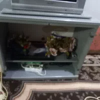 شیشه میزتلویزون آبی رنگ