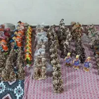 مجسمه پلی استروگلدان