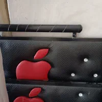 تخت طرح آپل