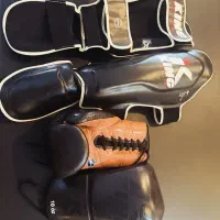 دستکش و ساق بند بوکس کیک