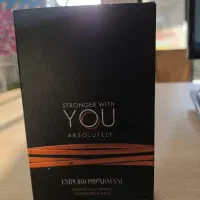 عطر ادکلن جورجیو آرمانی استرانگر ویت یو ابسولوتلی