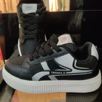 کفش اسپورت زارا