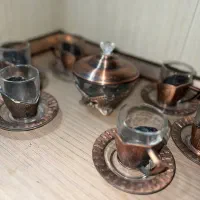فنجان و نعلبکی قدیمی به همراه قندان