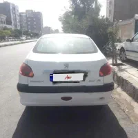 پژو۲۰۶ اس دی v8مدل۹۴ کارکرد ۱۰۰ هزار