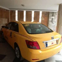 تاکسی آریو فرودگاهی