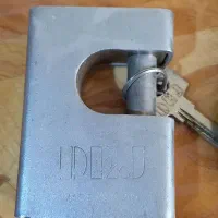قفل کتابی