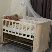 تخت نوزاد