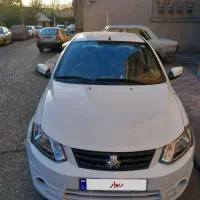 ساینا مدل۱۴۰۰تعویض۱۴۰۳معاوضه هم دارم