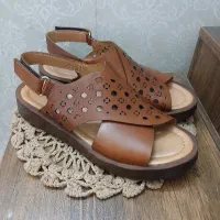 صندل چرم‌طبیعی زنانه