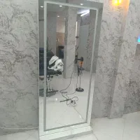 ترولی آرایشگاهی .آینه ایستاده آرایشگری .