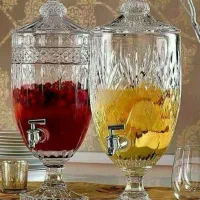 کلمن شیشه ای و پایه چوبی