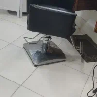 لوازم آرایشگاه. صندلی اصلاح .سرشور تخت. مژه بخور